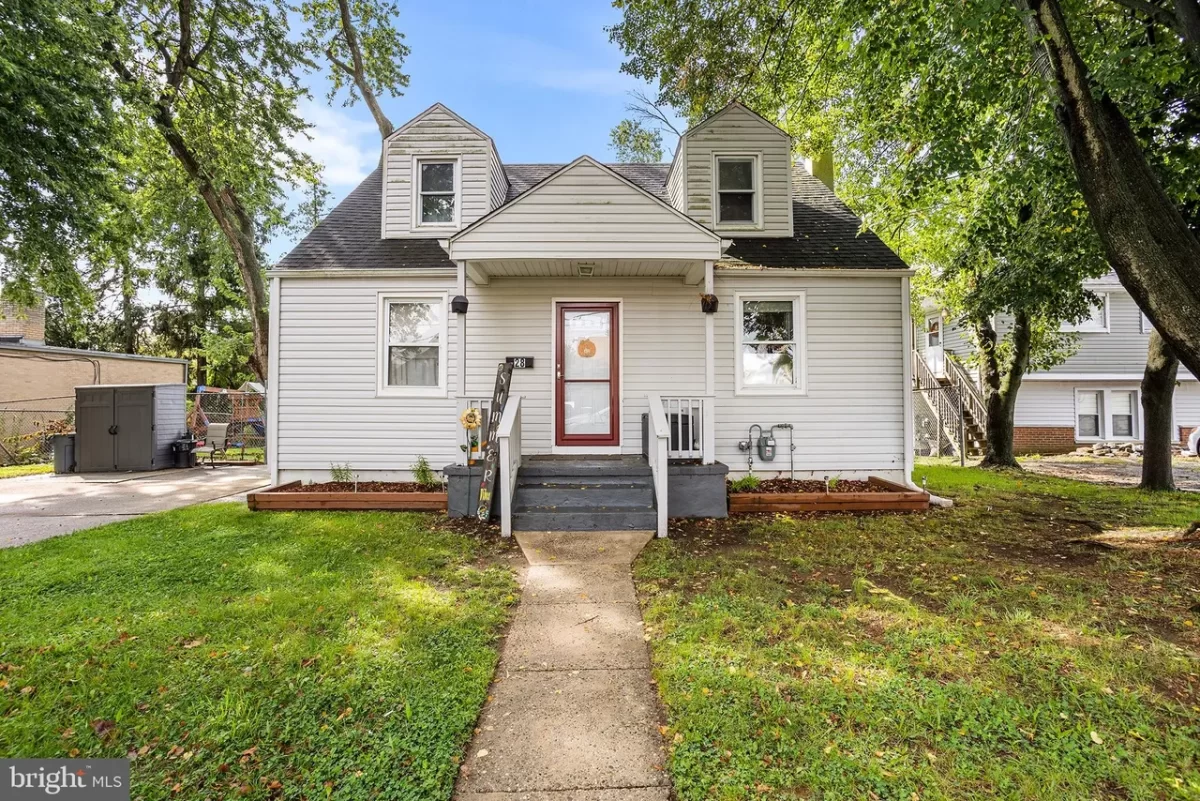 3BR House for Sale in Glendora, NJ