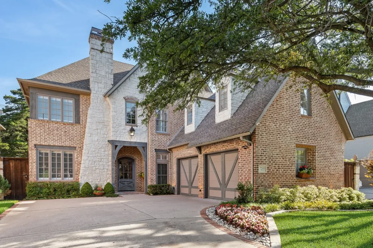 5BR House for Sale in Dallas, TX