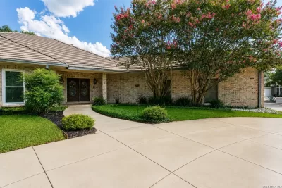 5BR House for Sale in San Antonio, TX