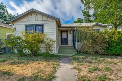 2BR House for Sale in San Antonio, TX