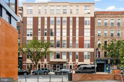2BR Condo for Sale in Philadelphia, PA