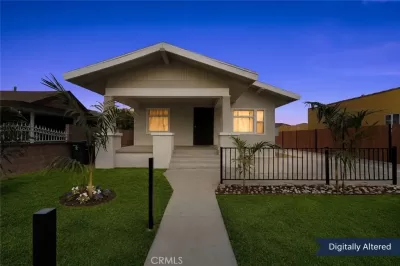 7BR Multi-Family for Sale in Los Angeles, CA
