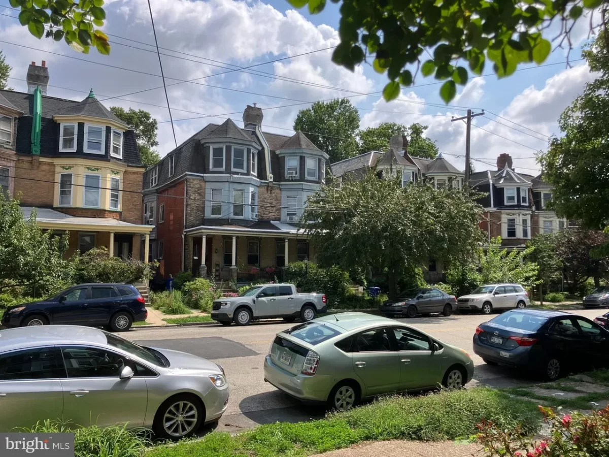 2BR Townhouse for Rent in Philadelphia, PA