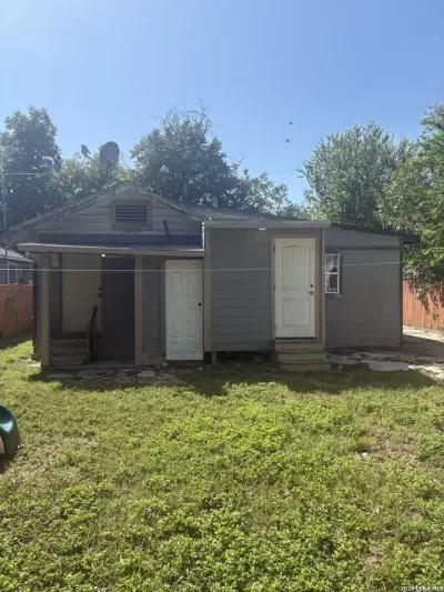 4BR House for Sale in San Antonio, TX