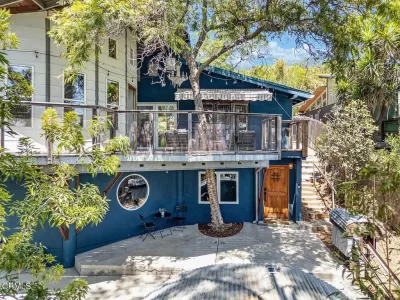 2BR House for Sale in Los Angeles, CA