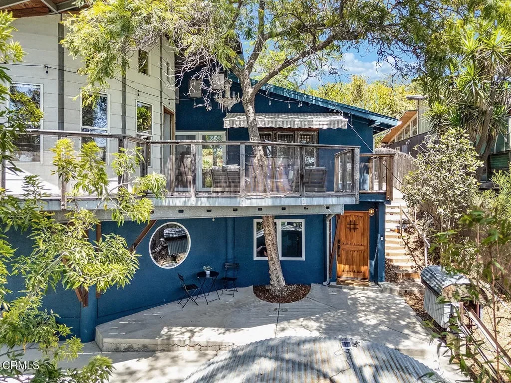 2BR House for Sale in Los Angeles, CA