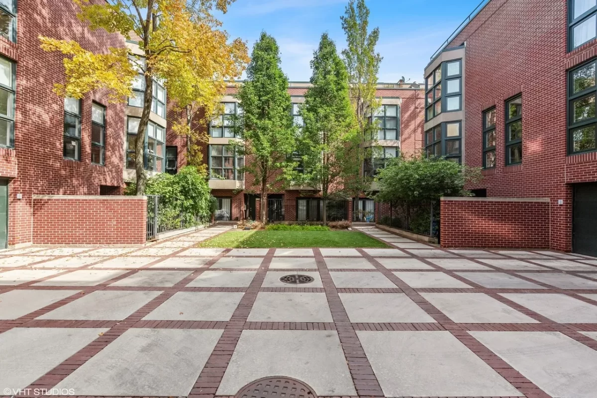 3BR Multi-Family for Rent in Chicago, IL
