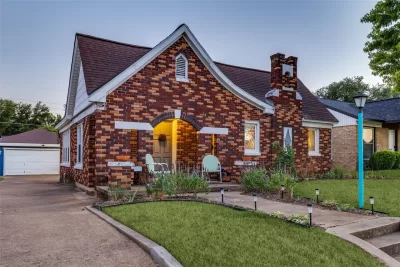 2BR House for Sale in Dallas, TX