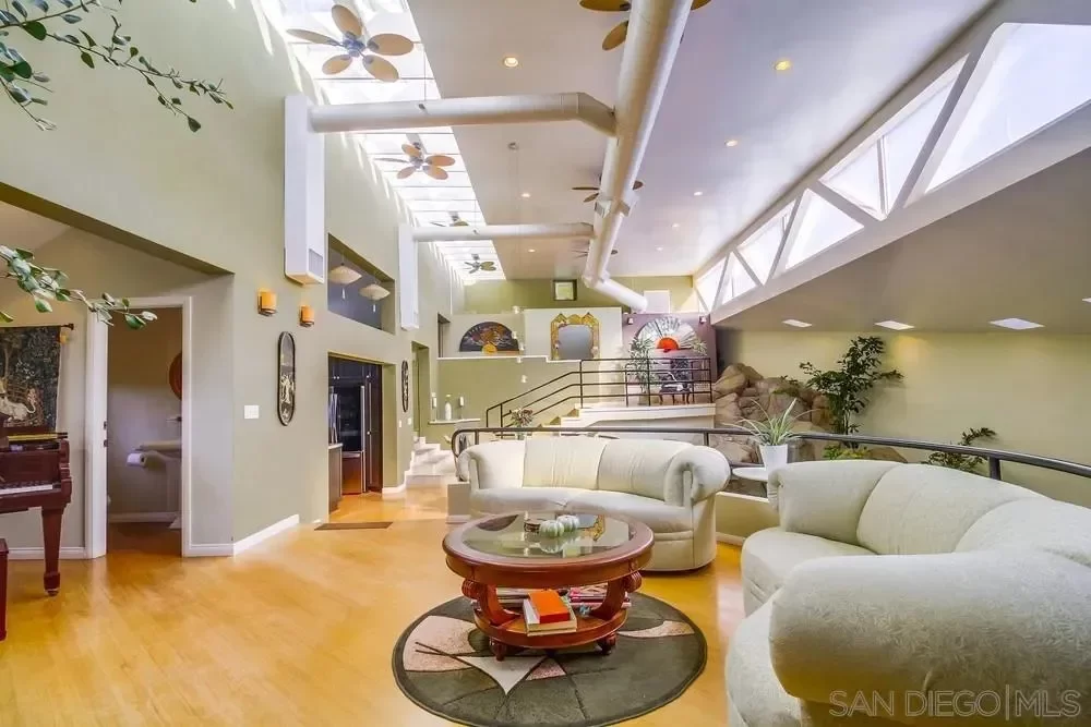 3BR House for Sale in San Diego, CA