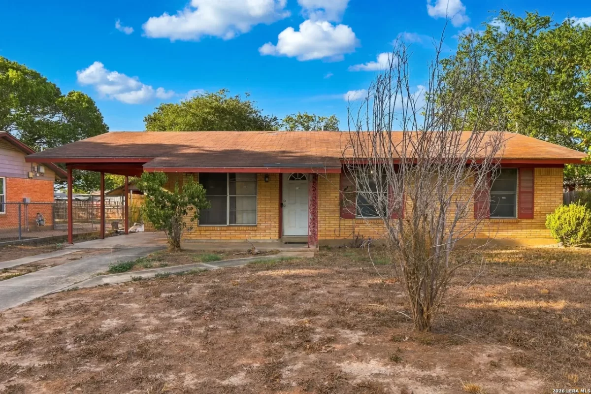 3BR House for Sale in San Antonio, TX