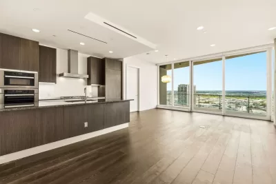 2BR Condo for Sale in Dallas, TX