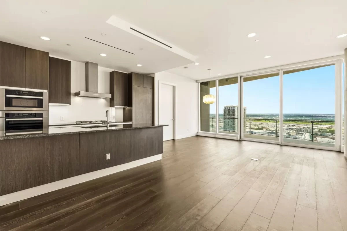2BR Condo for Sale in Dallas, TX