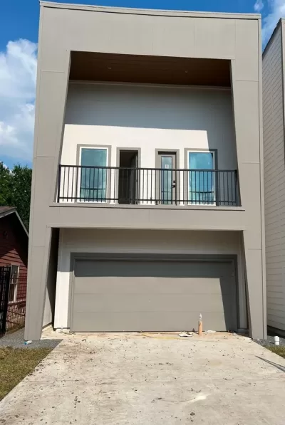 2BR House for Rent in Houston, TX