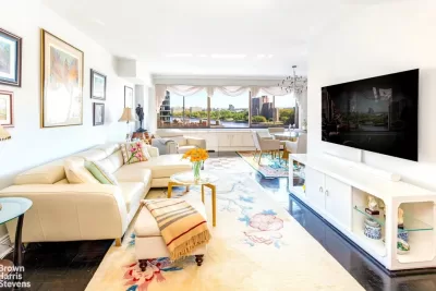 2BR Multi-Family for Sale in Manhattan, NY