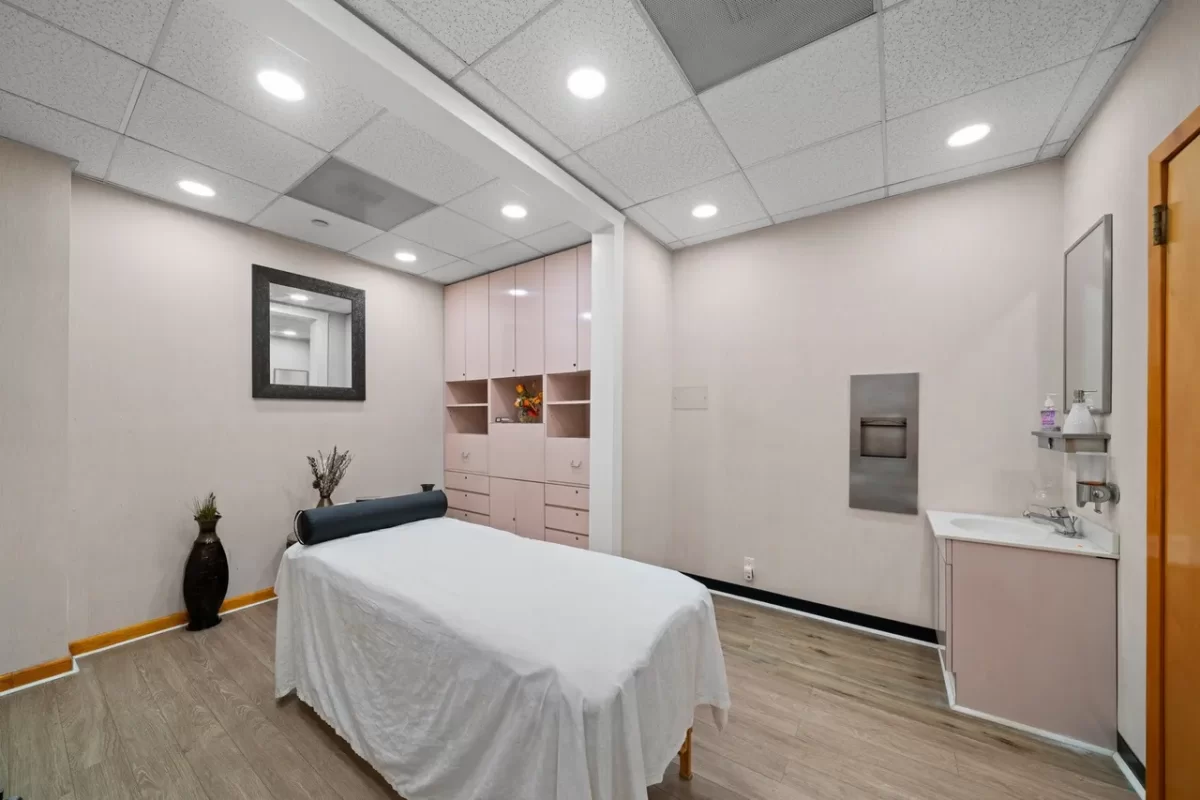 House for Sale in New York, NY
