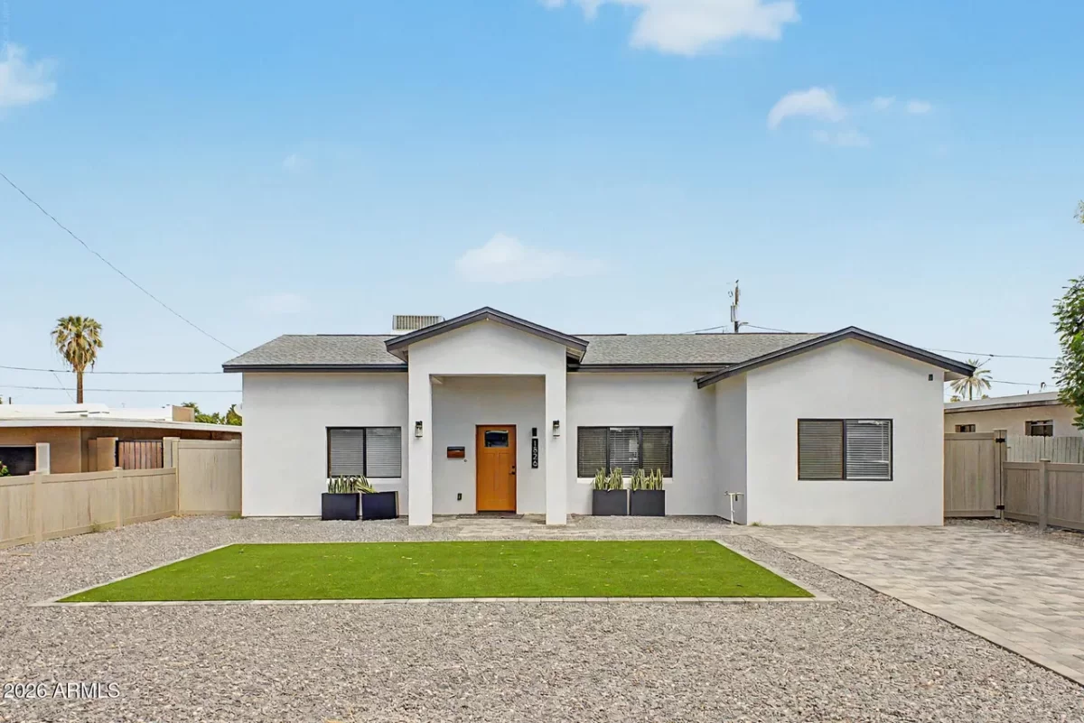 4BR House for Sale in Phoenix, AZ