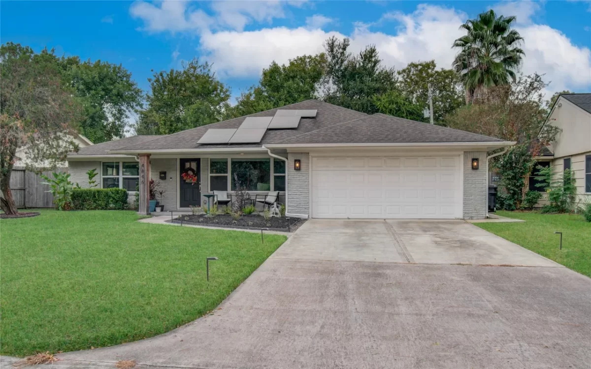 3BR House for Sale in Houston, TX