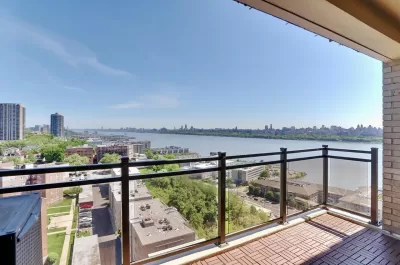 2BR Condo for Sale in Guttenberg, NJ
