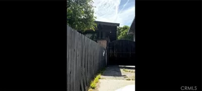 6BR Multi-Family for Sale in Los Angeles, CA