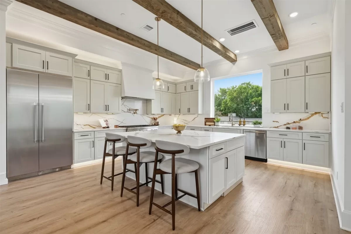 4BR House for Sale in Houston, TX