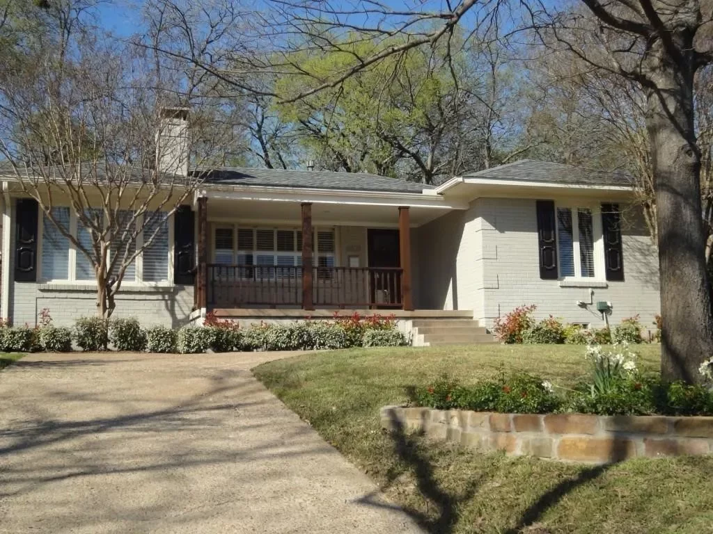 3BR House for Rent in Dallas, TX