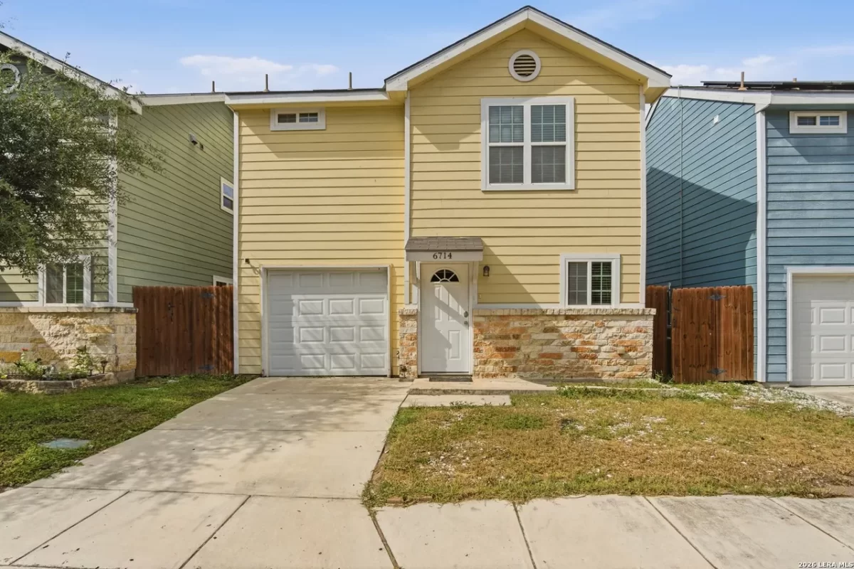 3BR House for Sale in San Antonio, TX