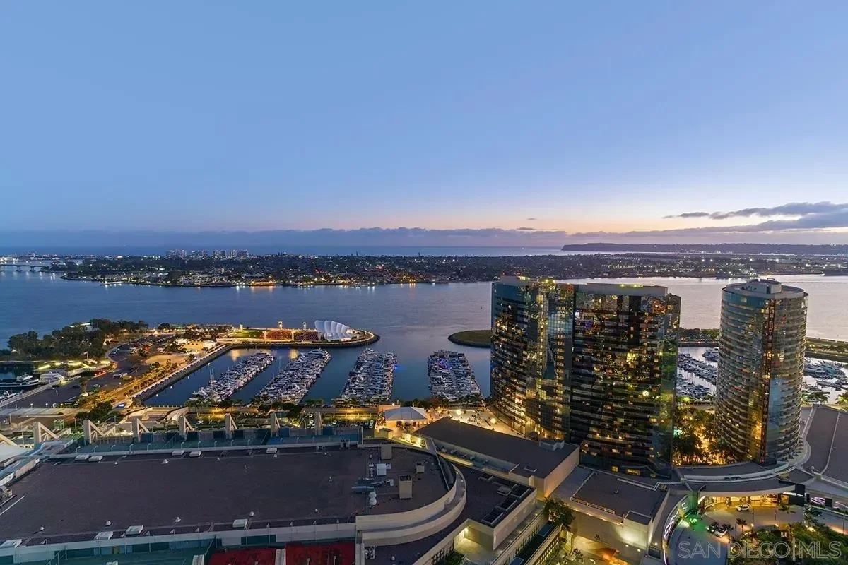 1BR Condo for Sale in San Diego, CA