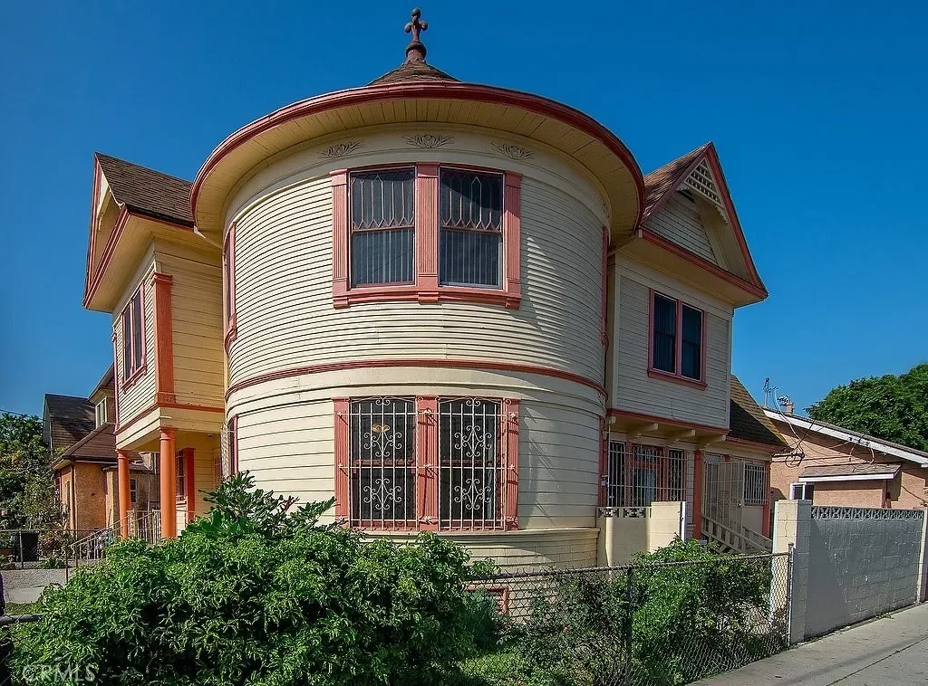 Multi-Family for Sale in Los Angeles, CA