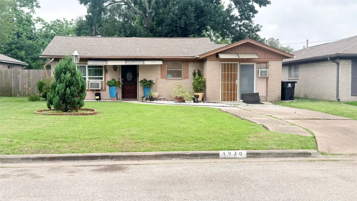 3BR House for Sale in Houston, TX