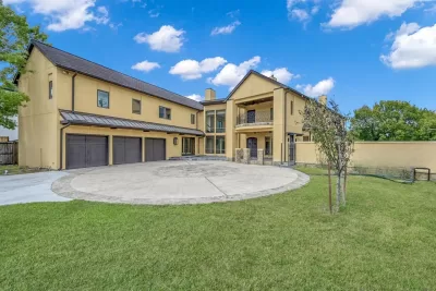 5BR House for Sale in Houston, TX