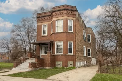 7BR Multi-Family for Sale in Chicago, IL