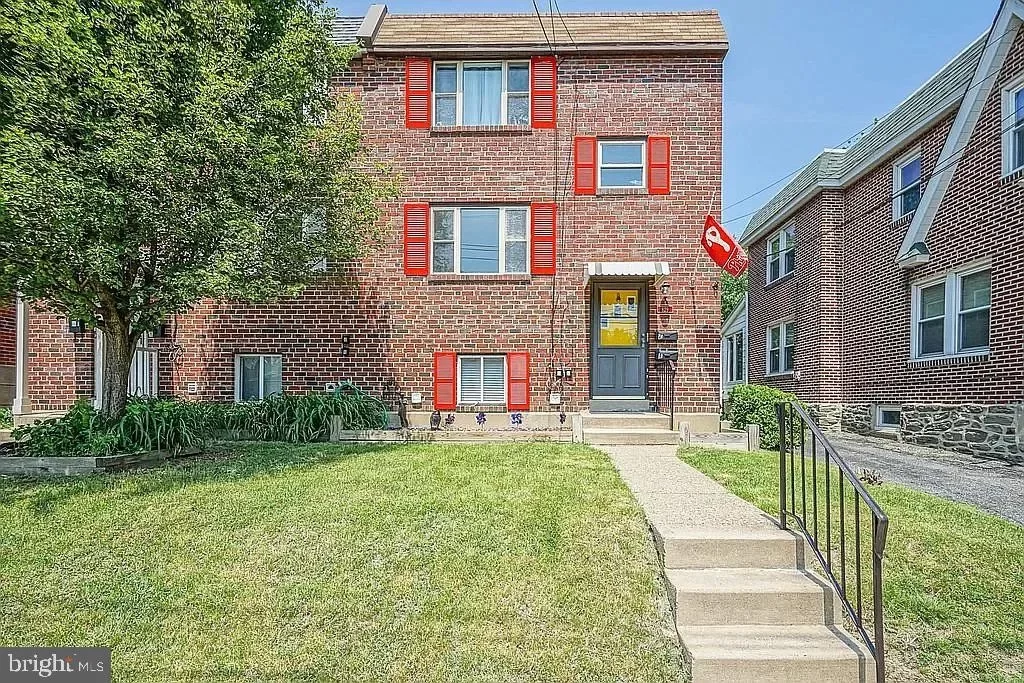 2BR Townhouse for Rent in Collingdale, PA
