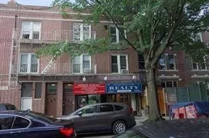 4BR Multi-Family for Sale in Brooklyn, NY