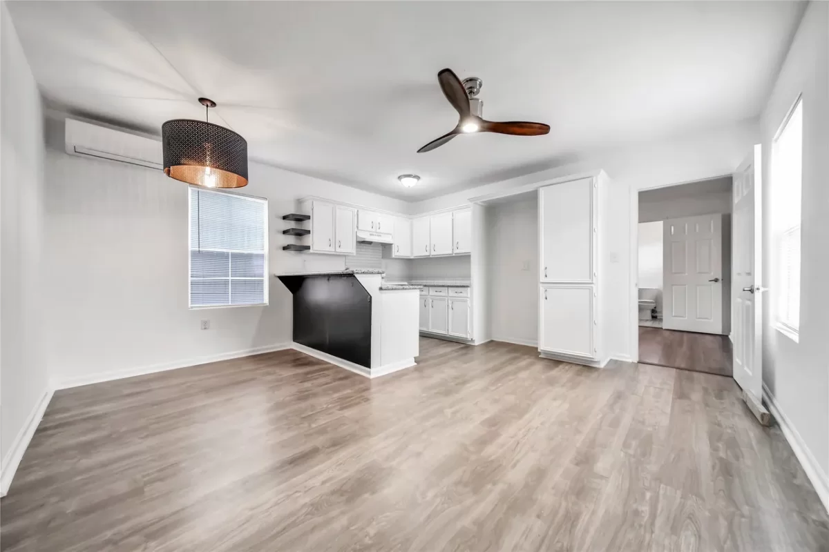 2BR House for Rent in Houston, TX