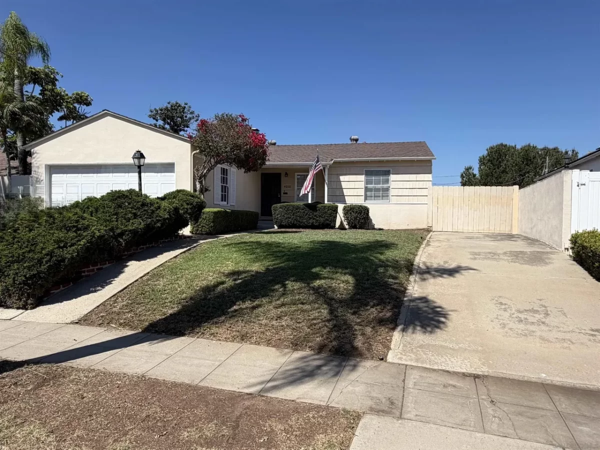 2BR House for Sale in San Diego, CA