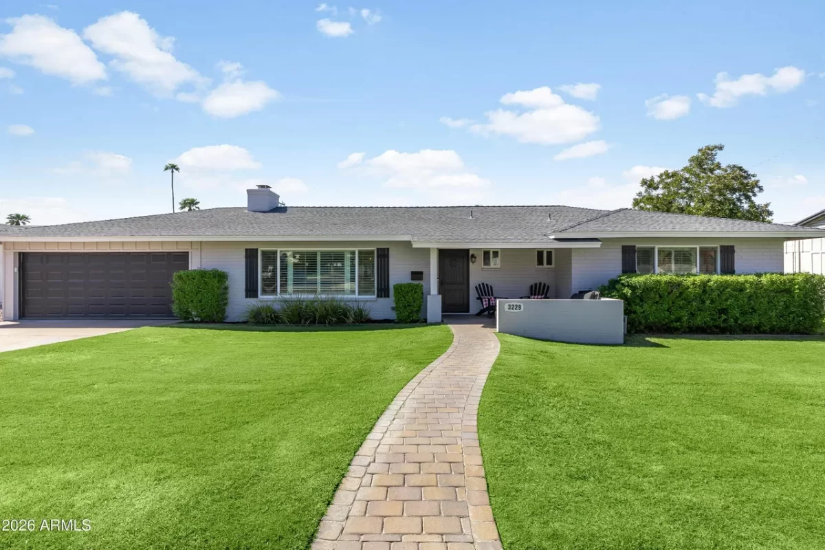 4BR House for Sale in Phoenix, AZ