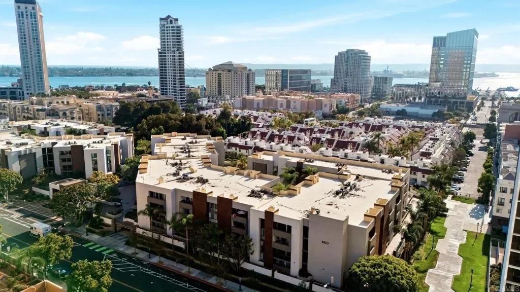 2BR House for Rent in San Diego, CA