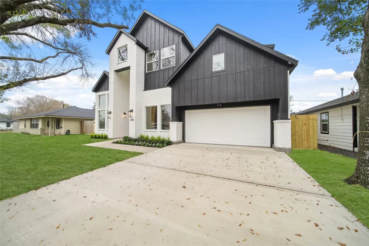 5BR House for Sale in Houston, TX