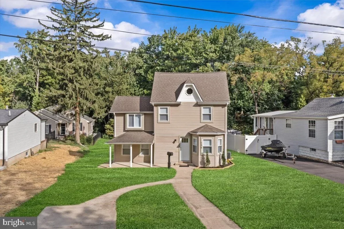 3BR House for Sale in Barrington, NJ