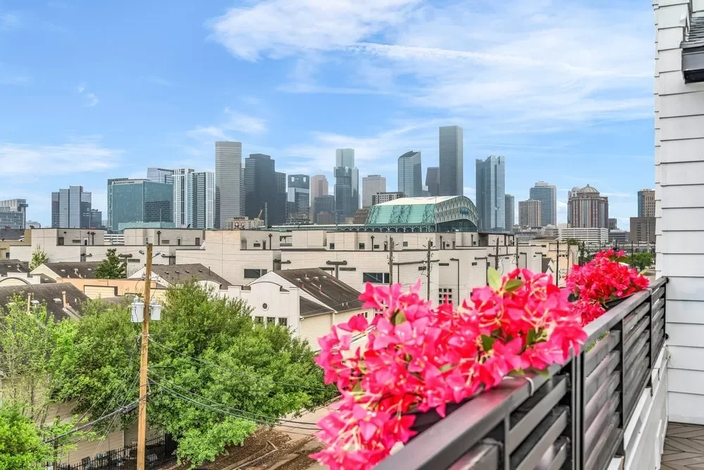 3BR Townhouse for Sale in Houston, TX