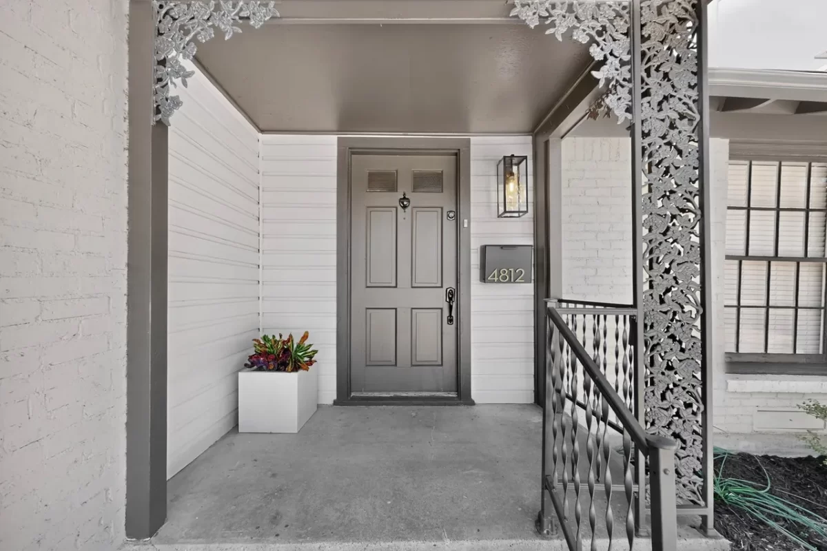2BR House for Rent in Dallas, TX