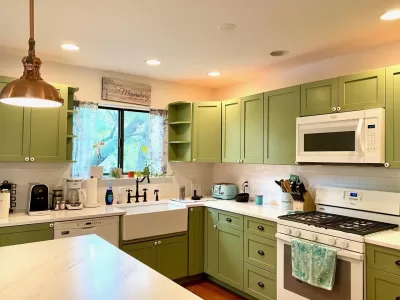 2BR Condo for Sale in Secaucus, NJ