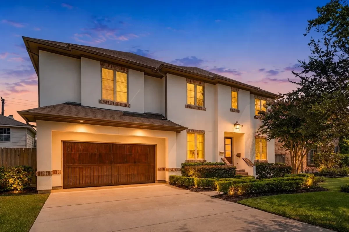 5BR House for Sale in Bellaire, TX