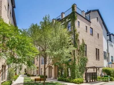 3BR Townhouse for Rent in Dallas, TX