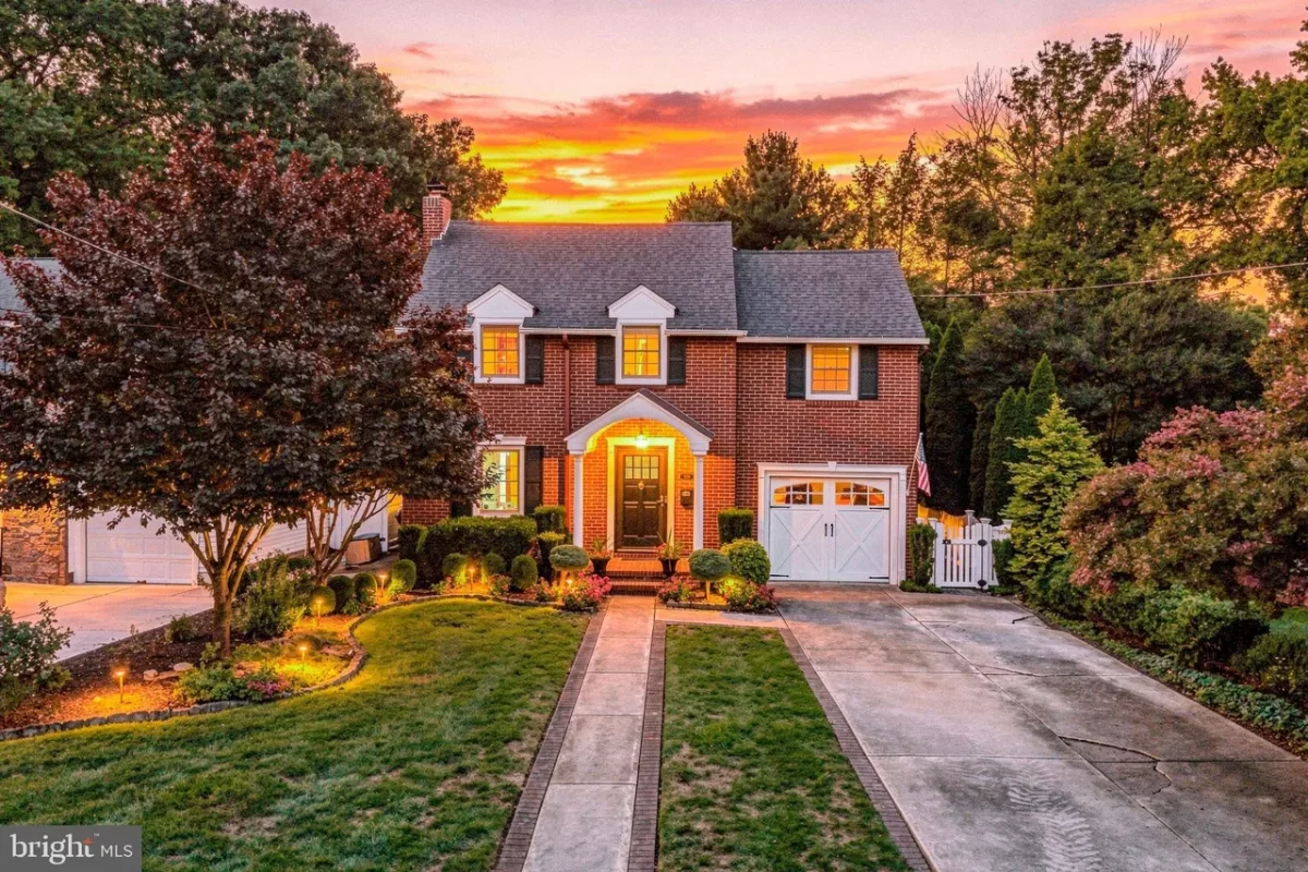 5BR House for Sale in Haddonfield, NJ