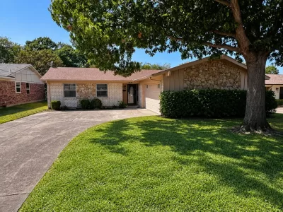 4BR House for Rent in Dallas, TX