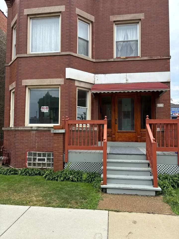 3BR House for Rent in Chicago, IL
