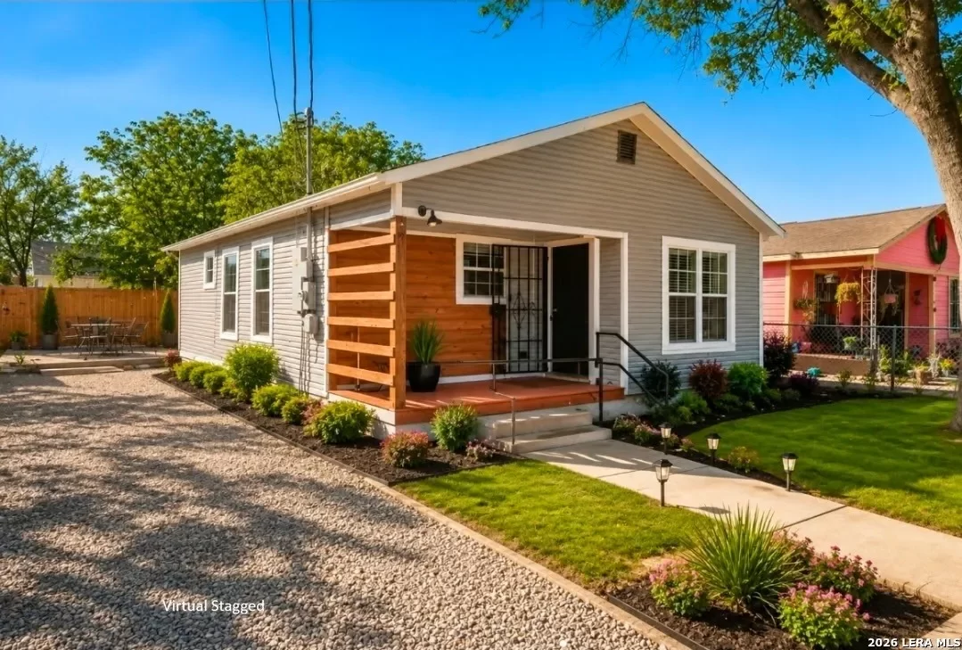 2BR House for Sale in San Antonio, TX