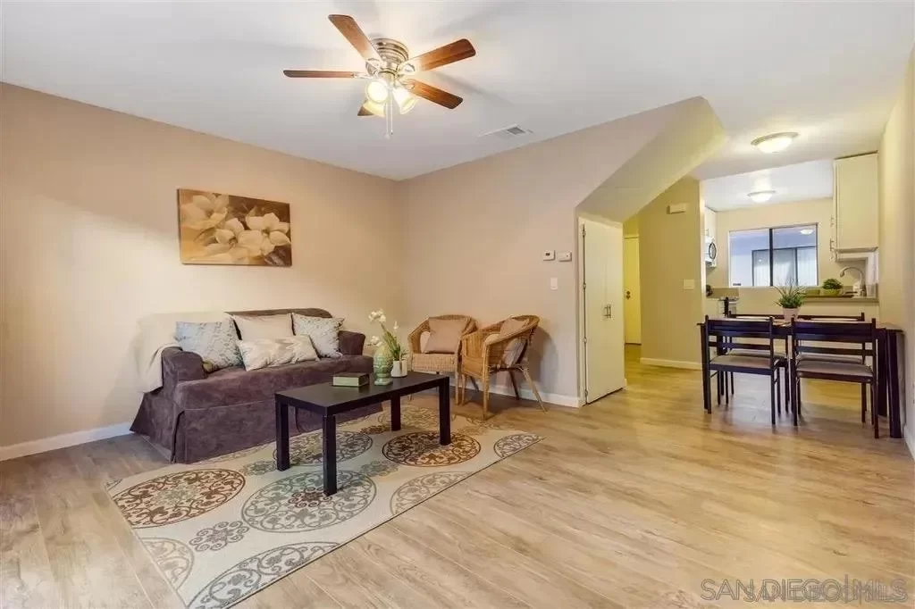 2BR Townhouse for Rent in San Diego, CA