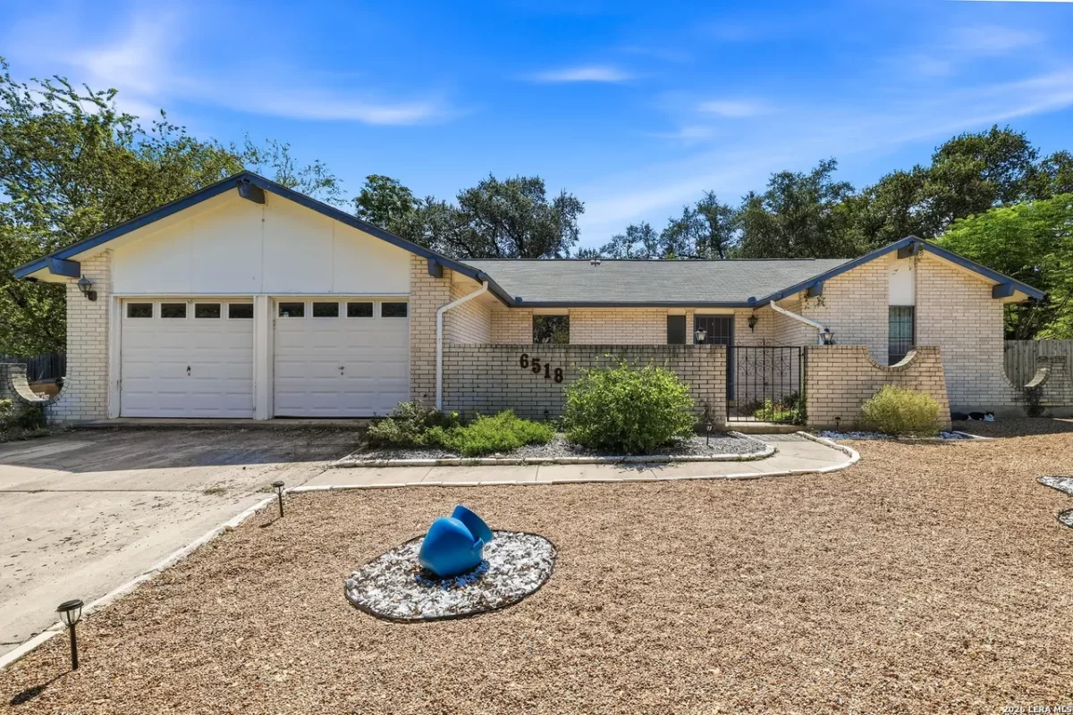 3BR House for Sale in Leon Valley, TX